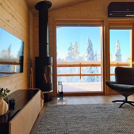Peaceful With Hot Tub And Nature Views, Lakeside Ruka
