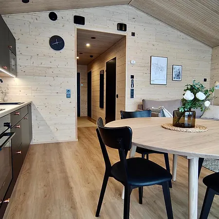 Apartamento Peaceful With Hot Tub And Nature Views, Lakeside *