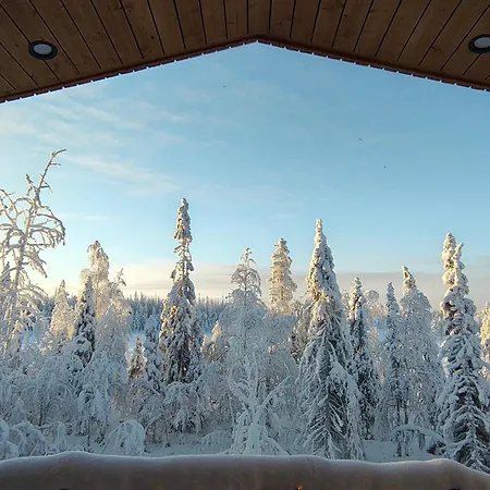 Peaceful With Hot Tub And Nature Views, Lakeside *