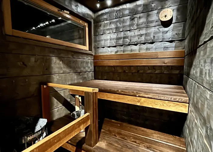 Lakeside Ruka, Peaceful With Nature Views アパート ルカ