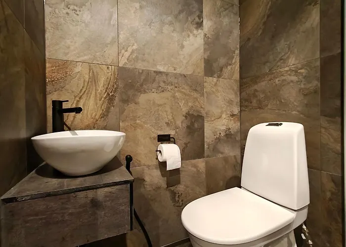 Lakeside Ruka, Peaceful With Nature Views ルカ